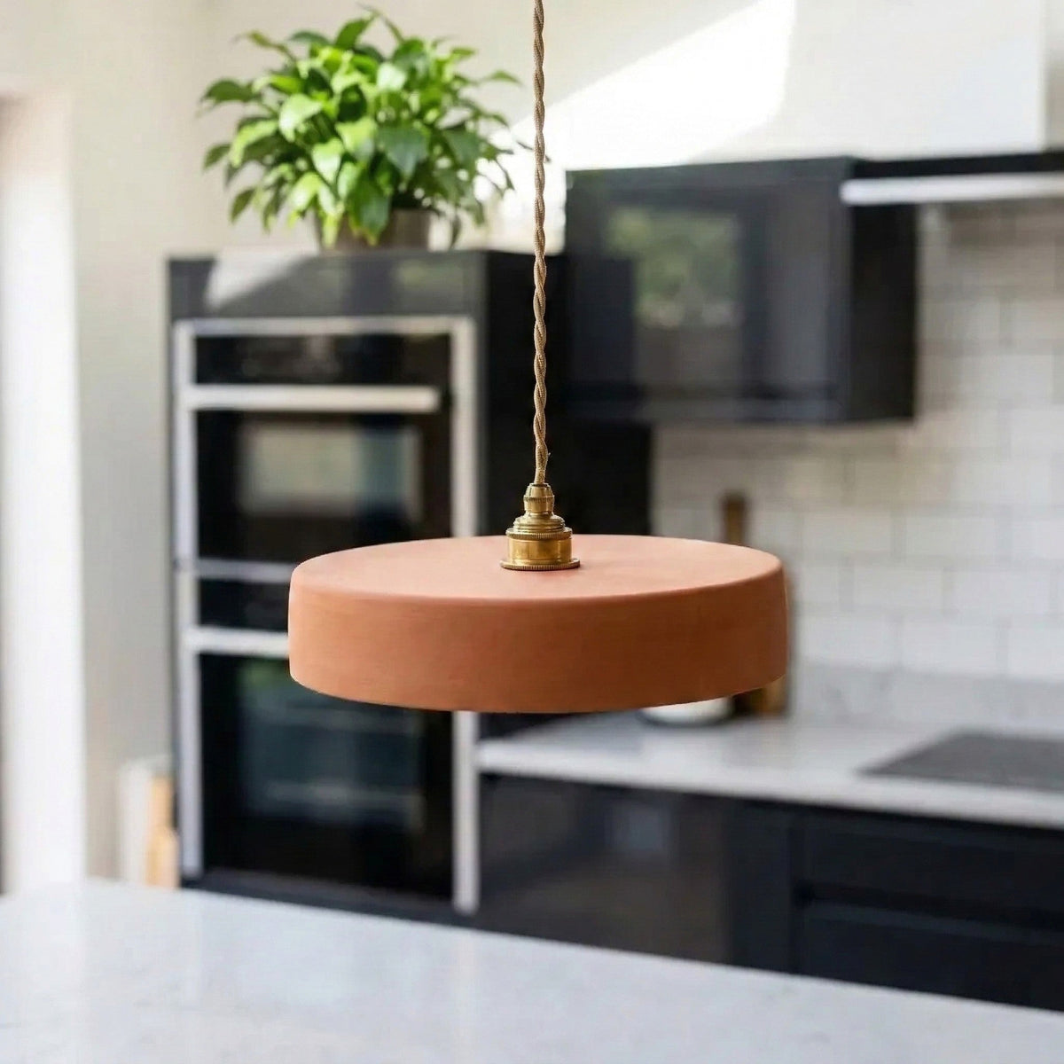 peregrine-minimalist-ceramic-pendant-lamp