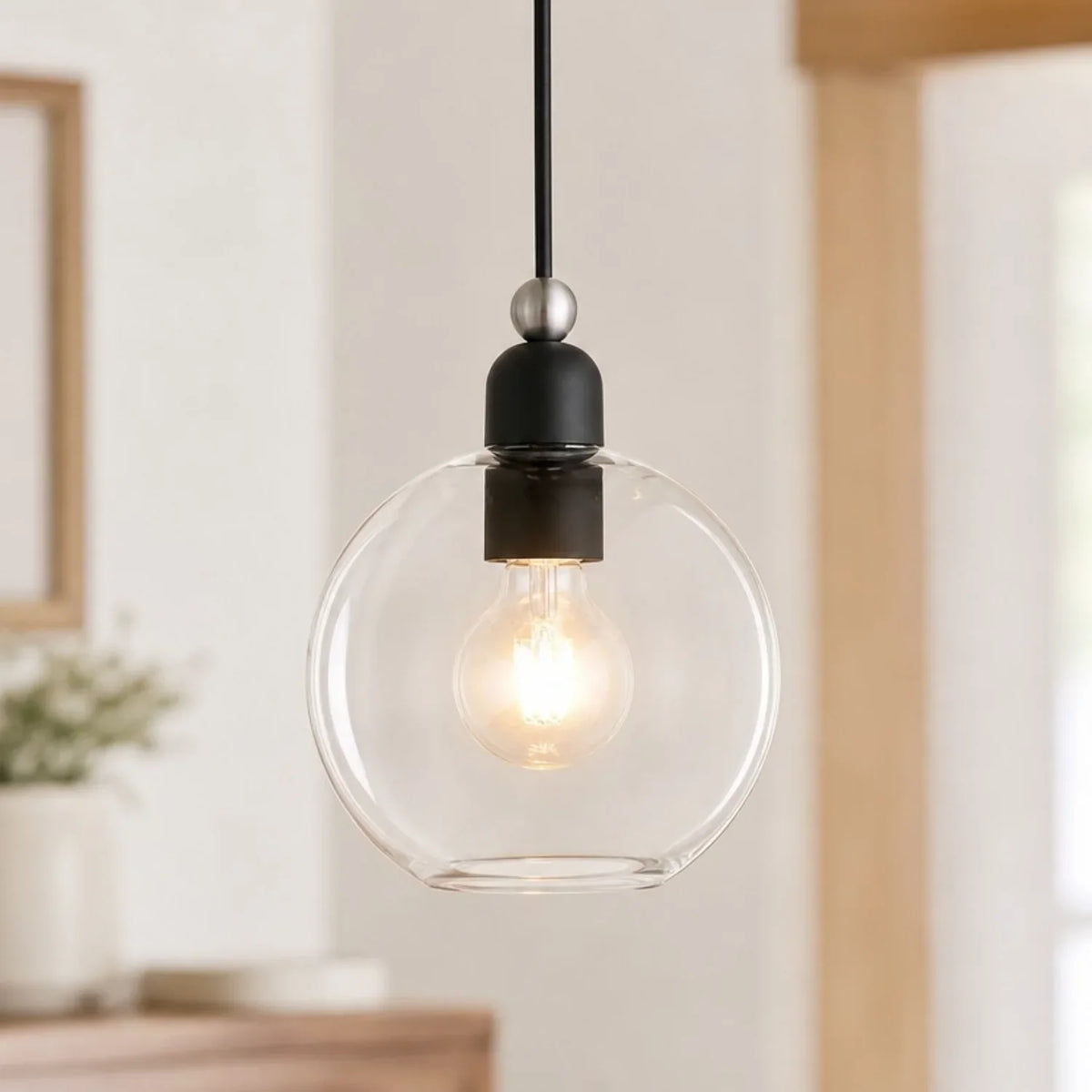 minimalist-clear-glass-dome-pendant-light