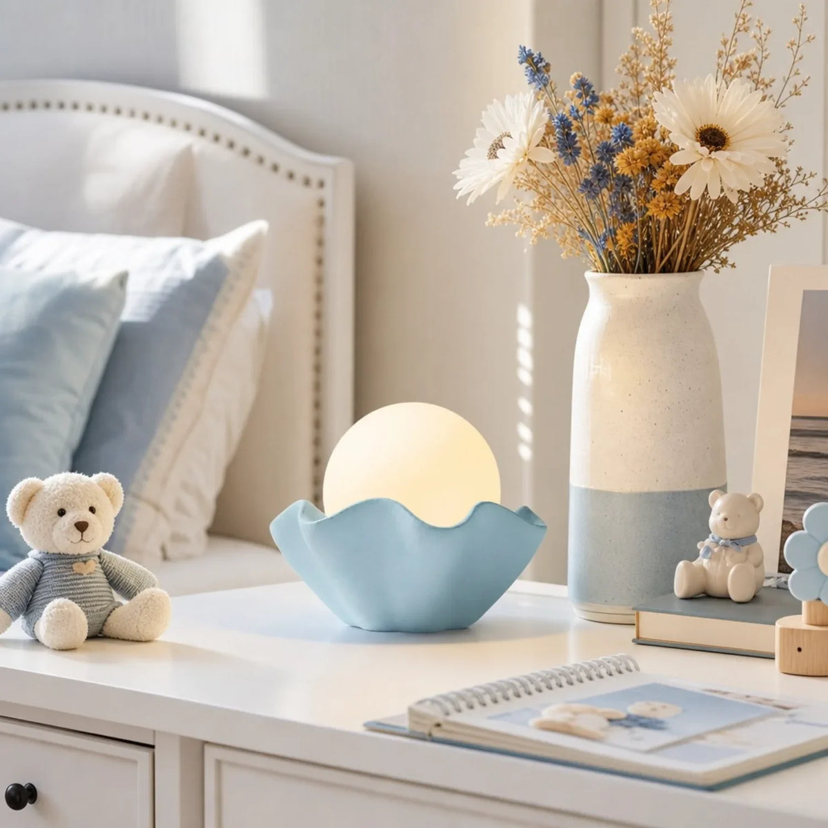 thalassa-modern-wavy-shell-ceramic-table-light