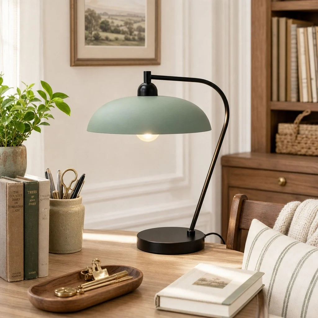 felix-velvet-metal-vintage-table-lamp