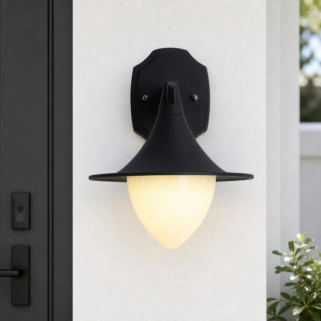 jelena-retro-minimalist-metal-wall-lamp
