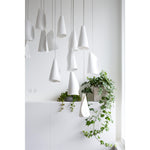 21-thin-porcelain-pendant-lamp