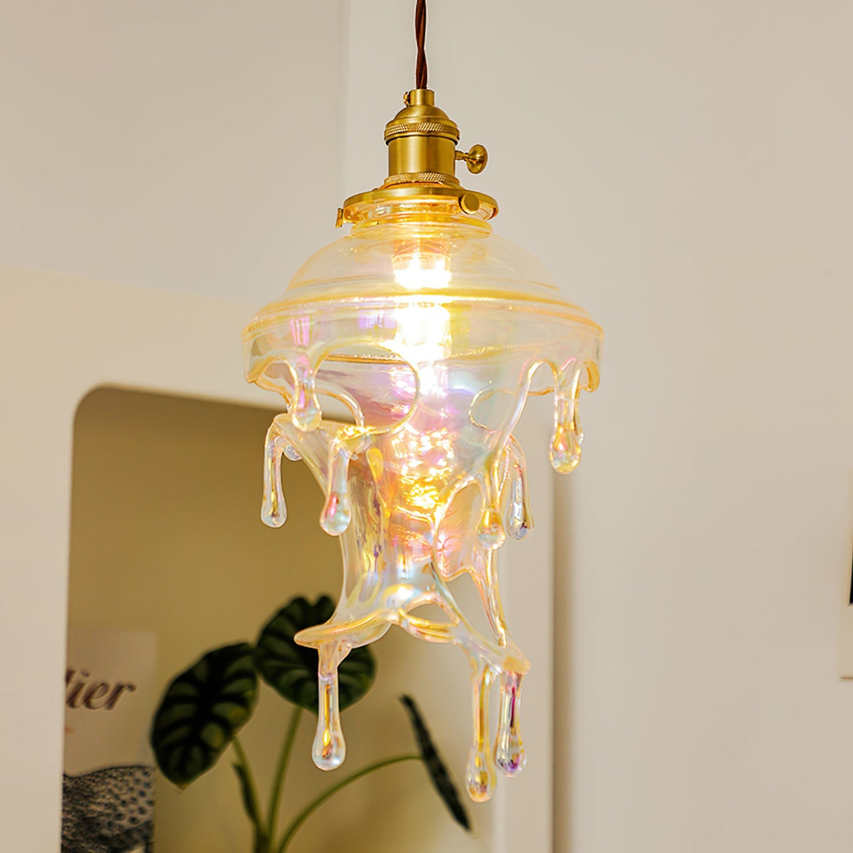 water-droplets-resin-pendant-lamp