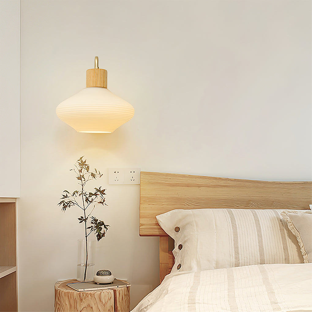 wohlert-wall-lamp