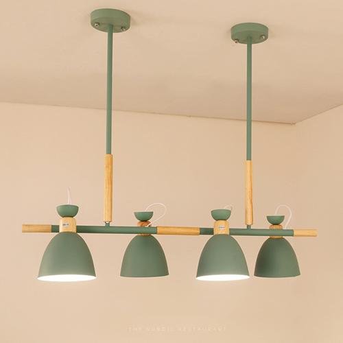 vintage-wood-chandelier-lights