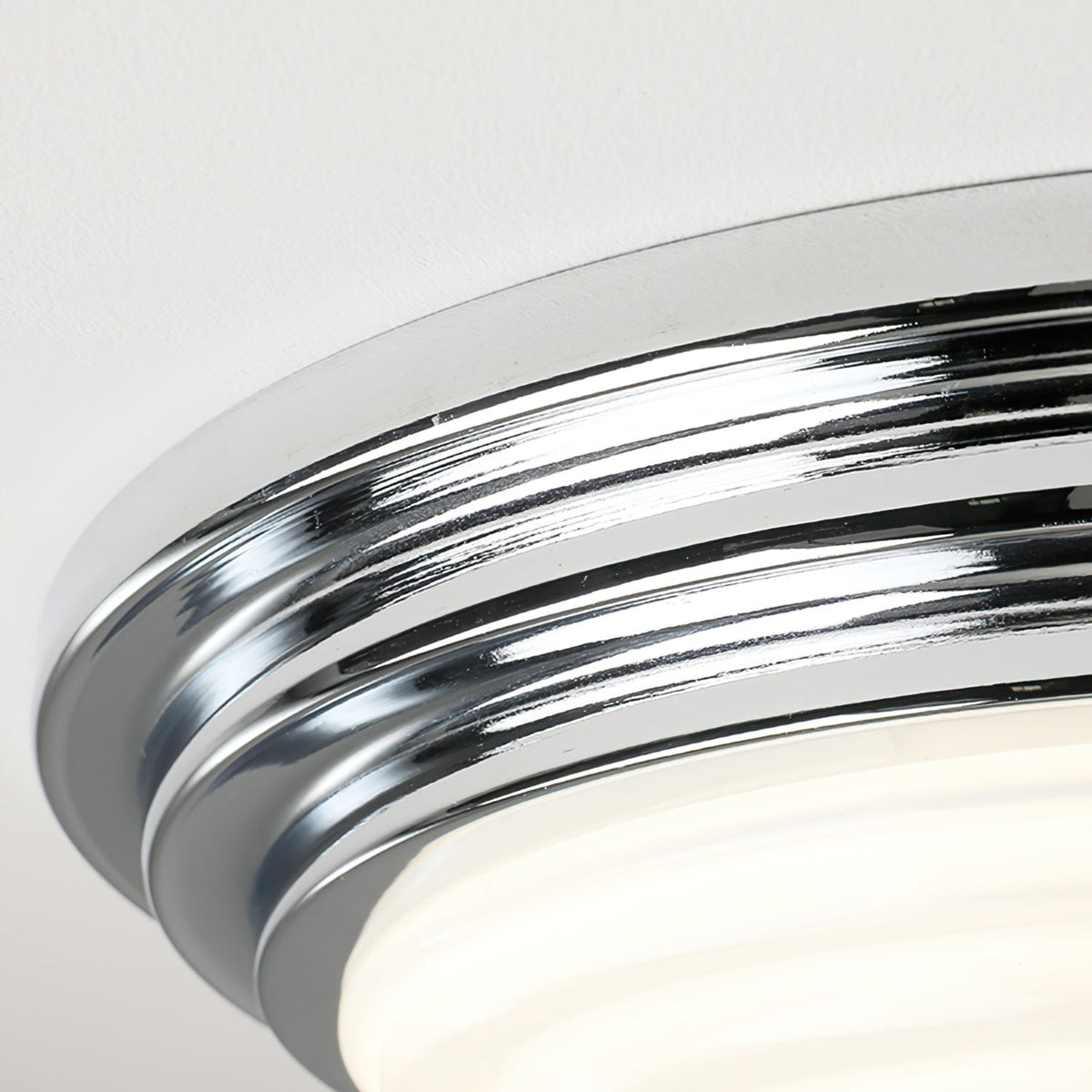 volume-ceiling-lamp