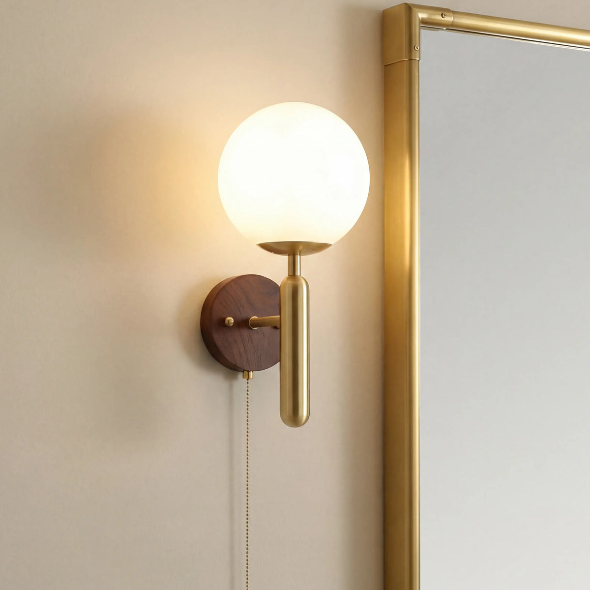 wood-glass-globe-wall-light-120wl