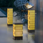 Grid Designed Outdoor Landscape Lighting Ha079570