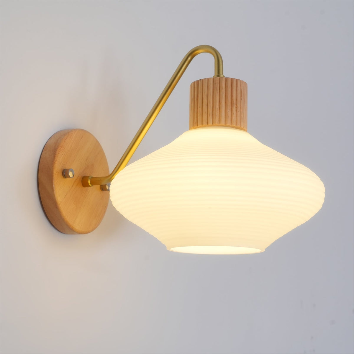 wohlert-wall-lamp