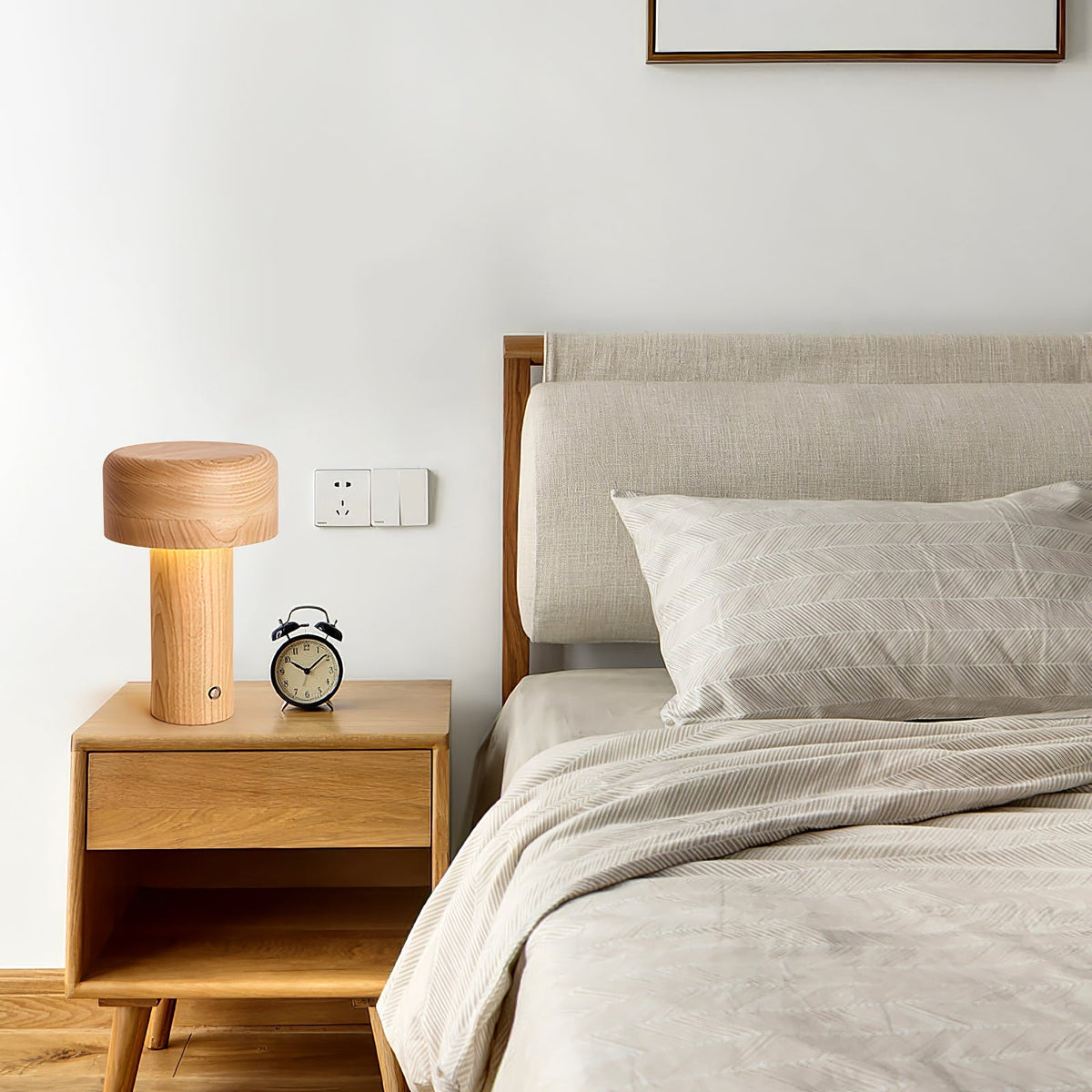 wooden-tower-table-lamp
