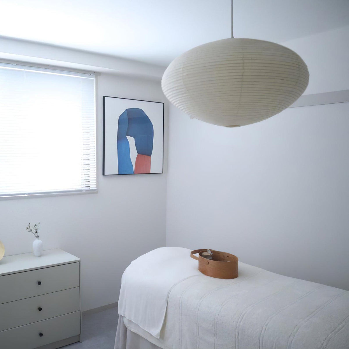 akari-oval-pendant-light