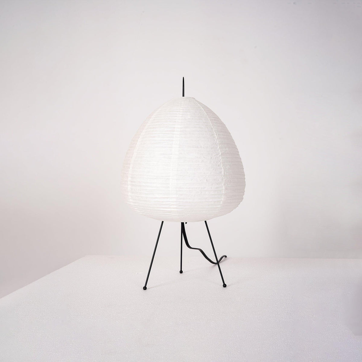 Xuanzhi Table Lamp