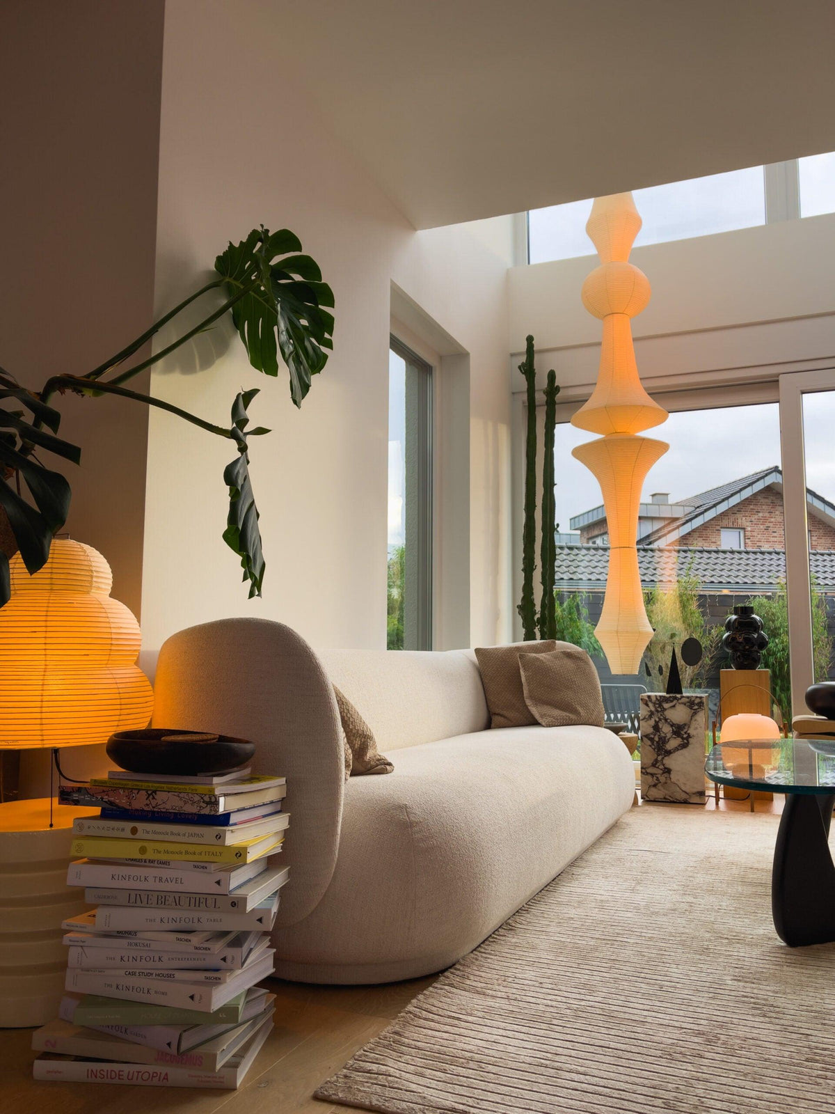 akari-table-lamp