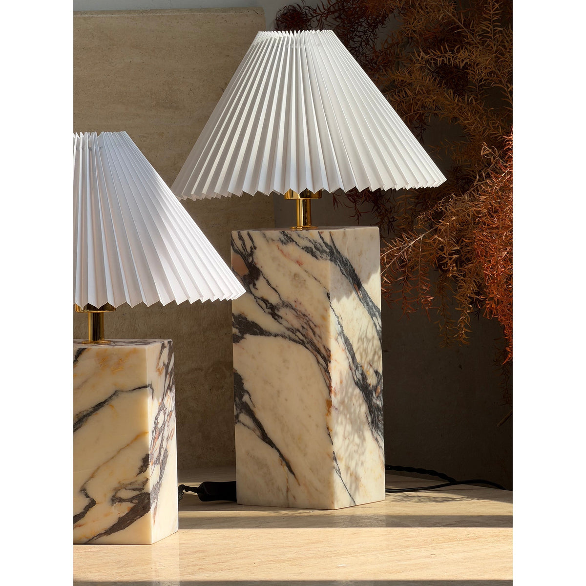 arouca-table-lamp