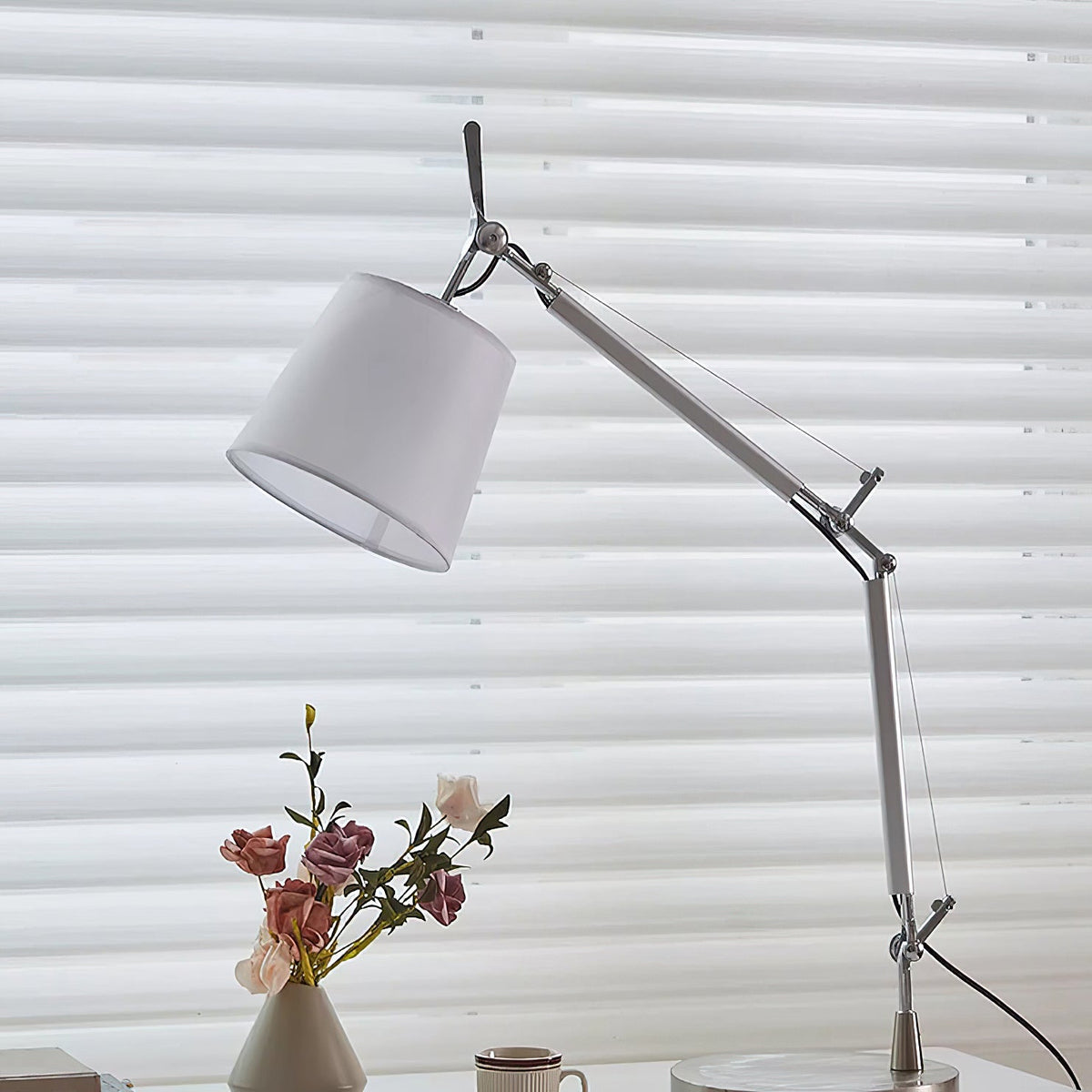 artemide-table-lamp
