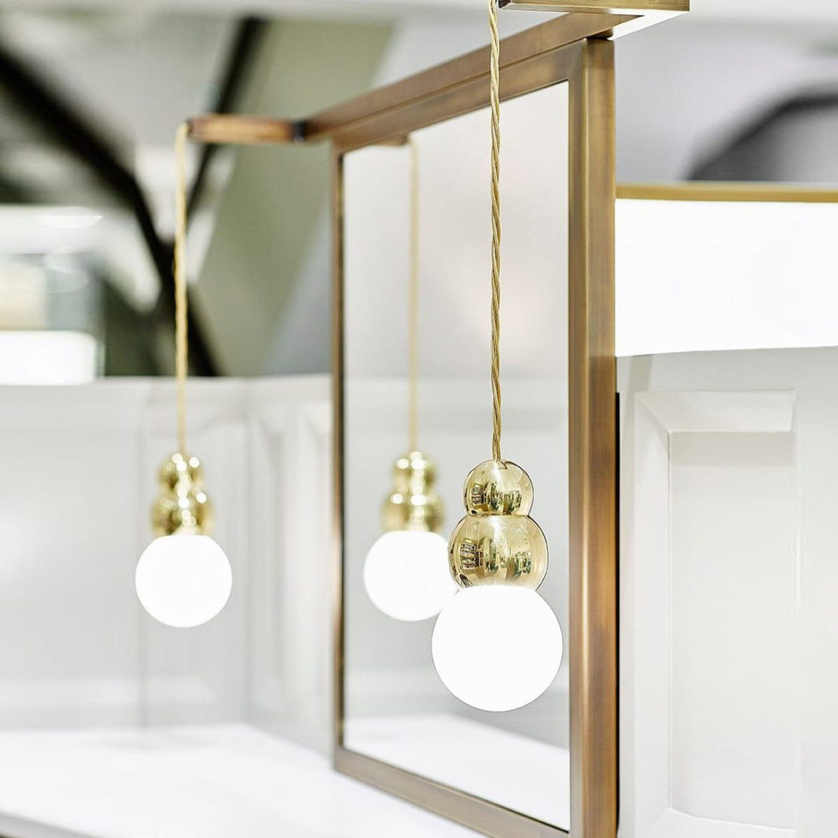 Geometric Ball Shaped Wall