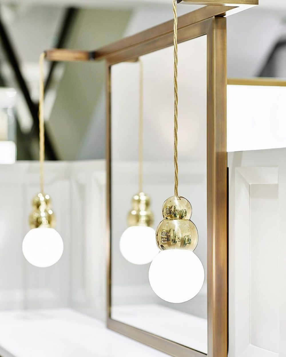 Geometric Ball Shaped Wall