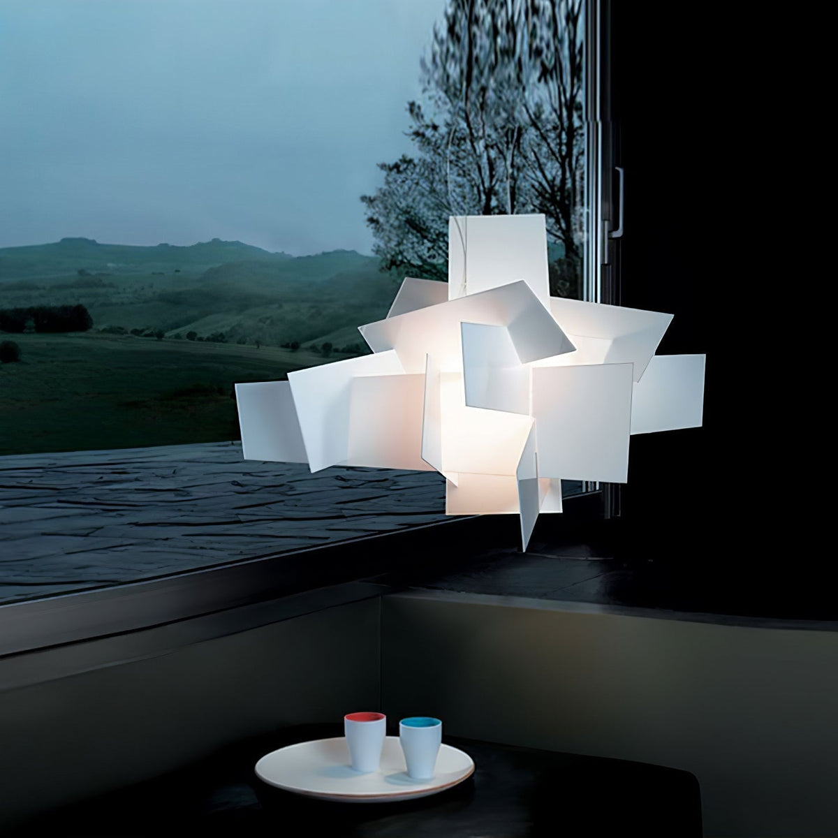 big-bang-chandelier