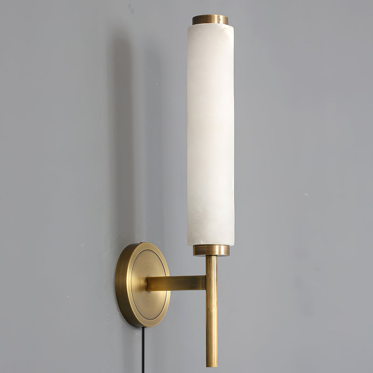 brindisi-plug-in-wall-lamp