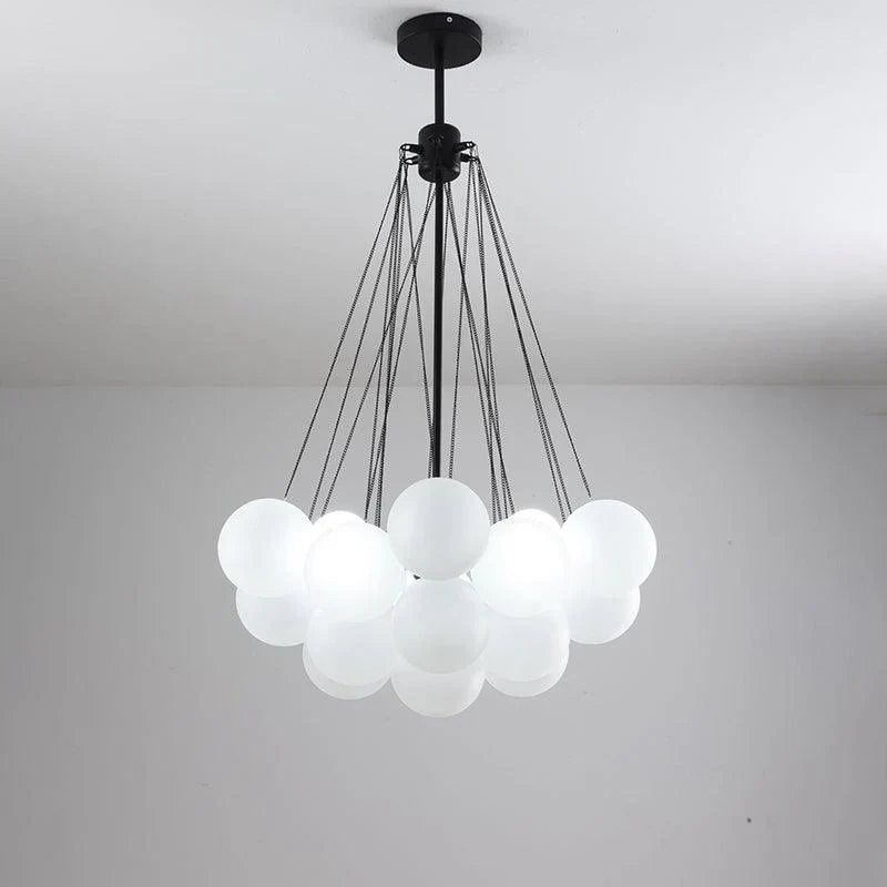 bubble-balloon-chandelier
