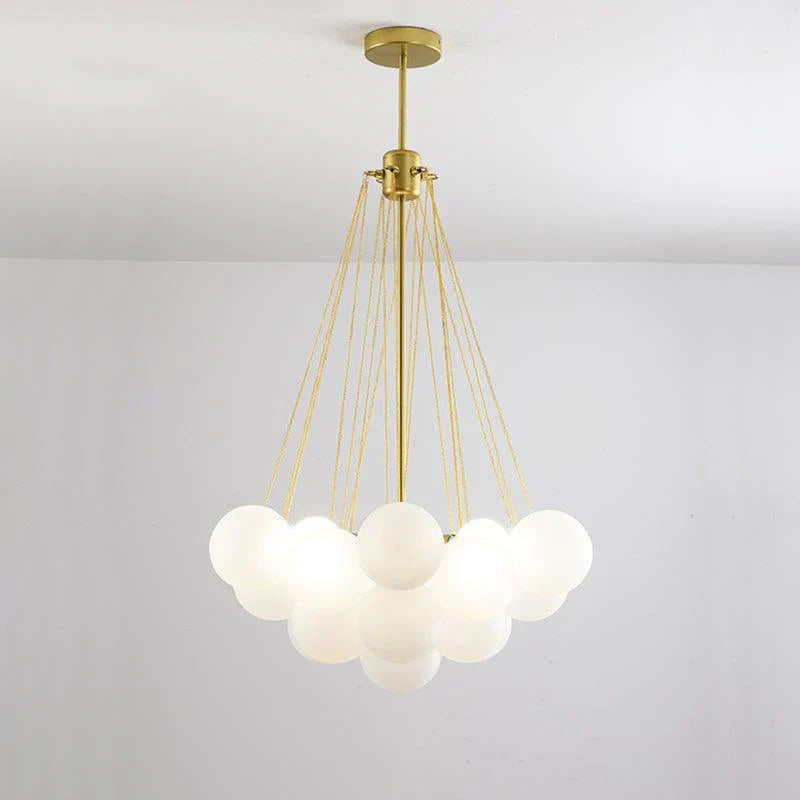 bubble-balloon-chandelier