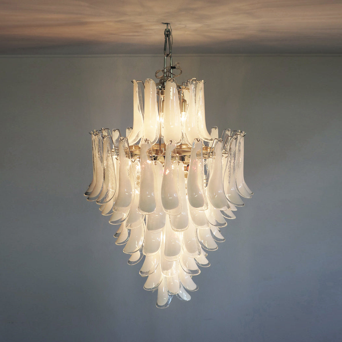 caramello-petal-chandelier
