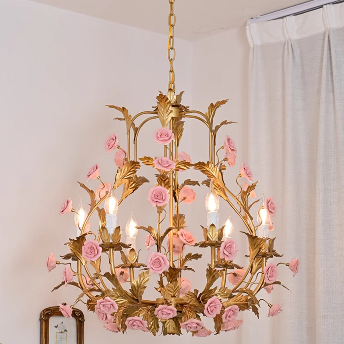 ceramic-rose-chandelier
