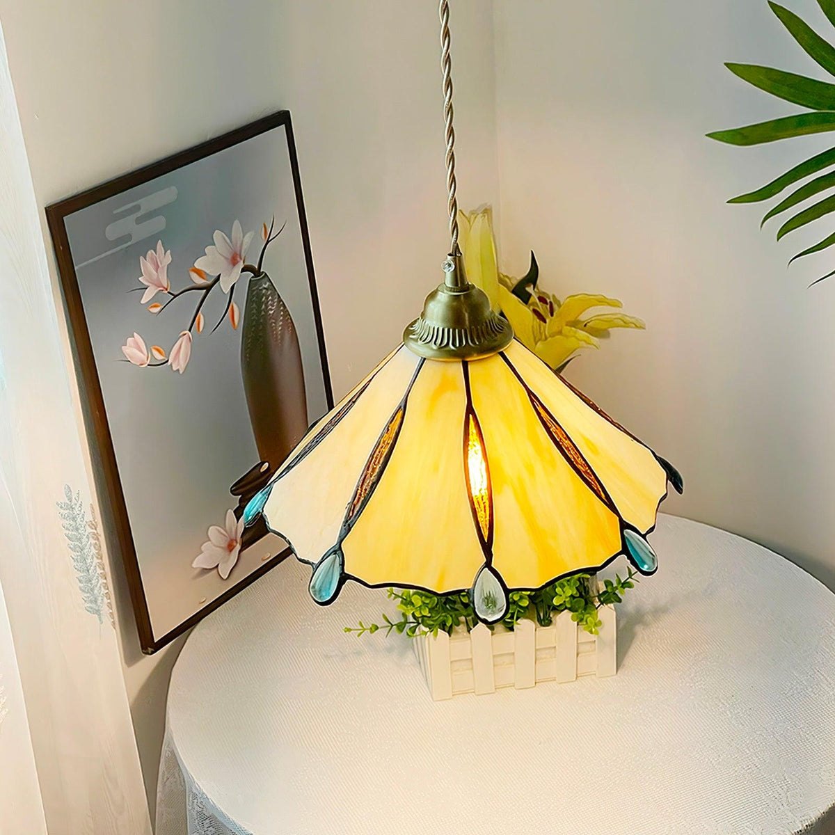 colorful-stained-glass-pendant-light