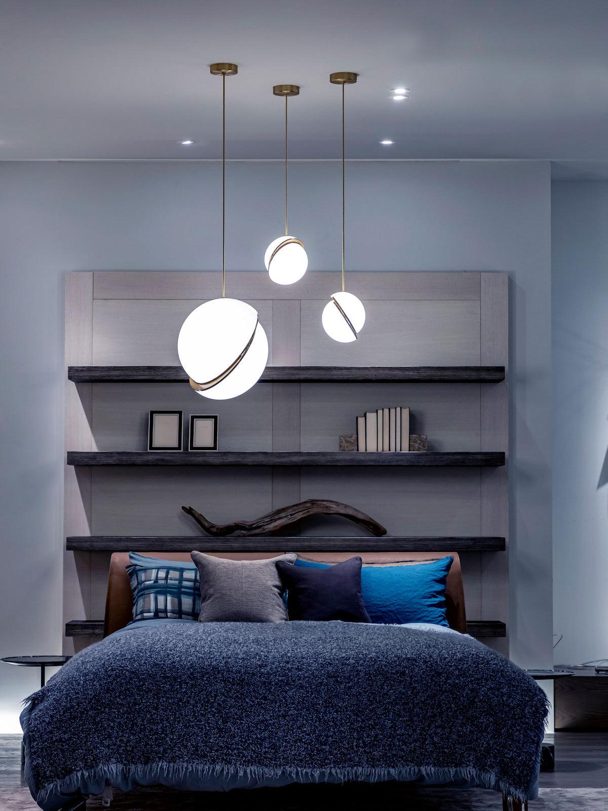 crescent-pendant-lamp