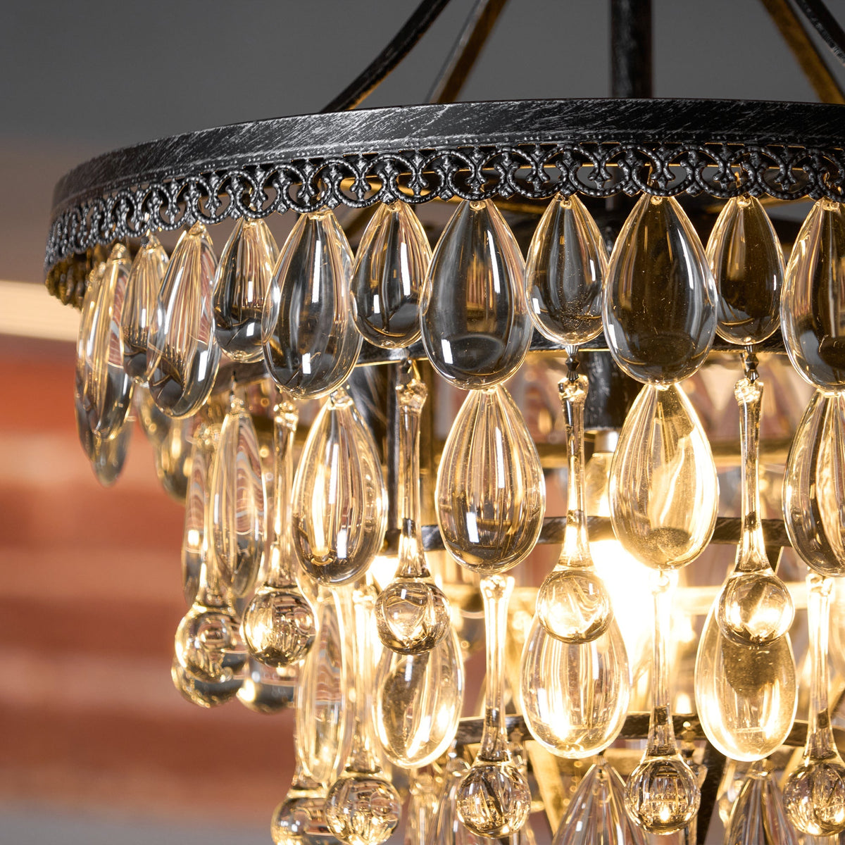crystal-inverted-pyramid-chandelier
