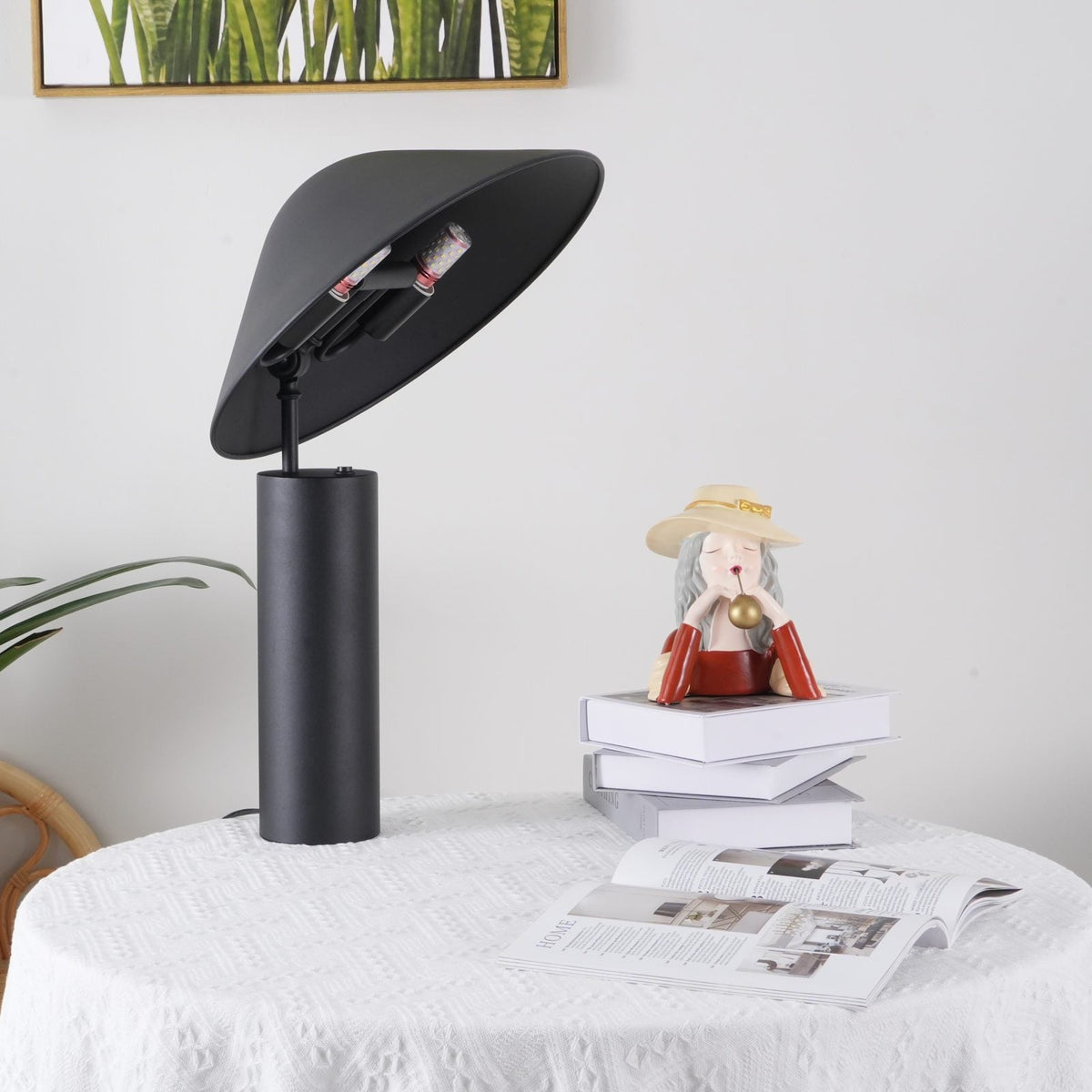 Damo Desk Lamp