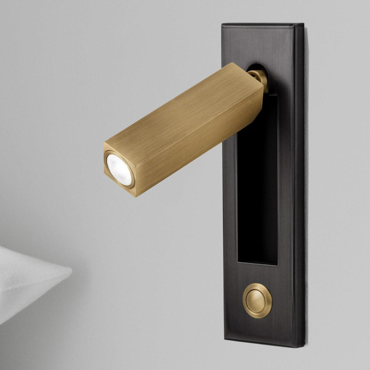 Embedded Bedside Plug In Sconce
