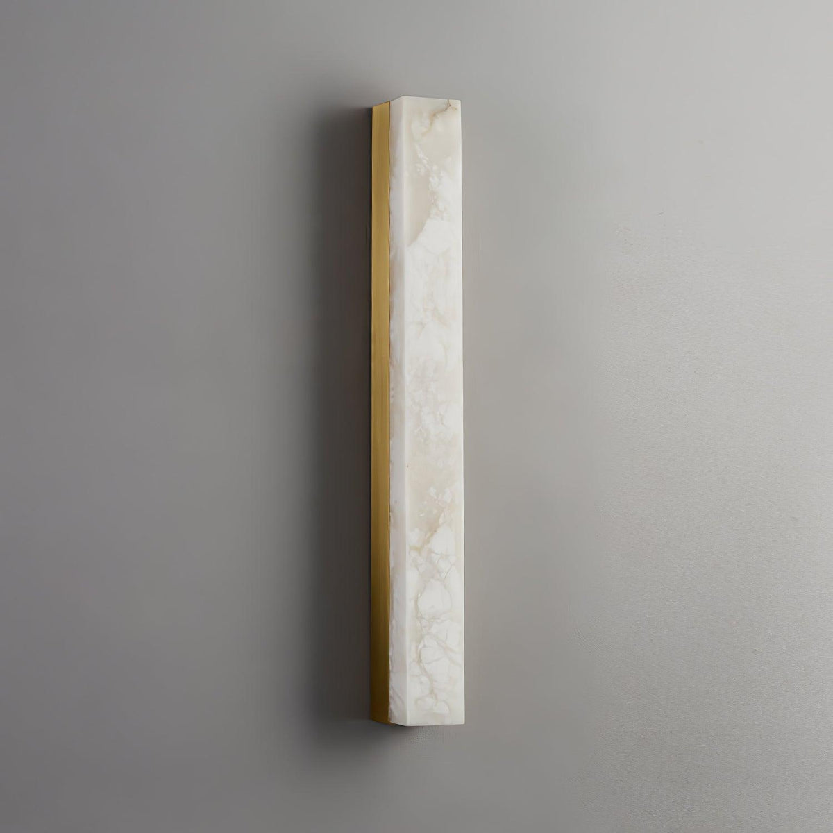 emerson-alabaster-wall-lamp