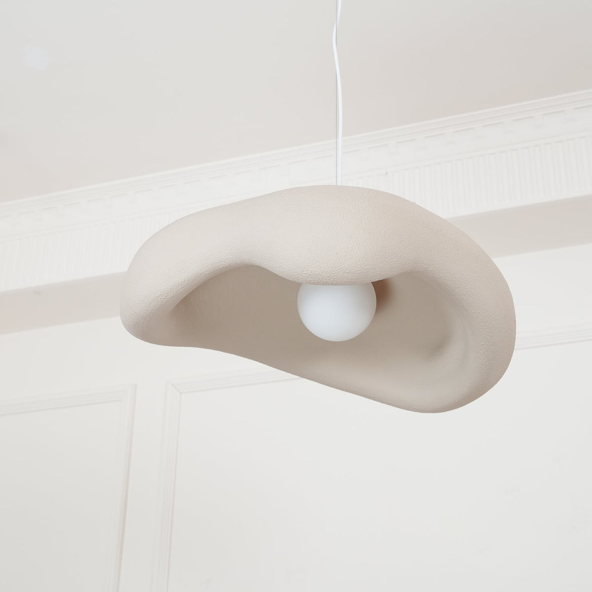 Lumina Resin Pendant Light