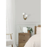happy-glass-wall-lamp