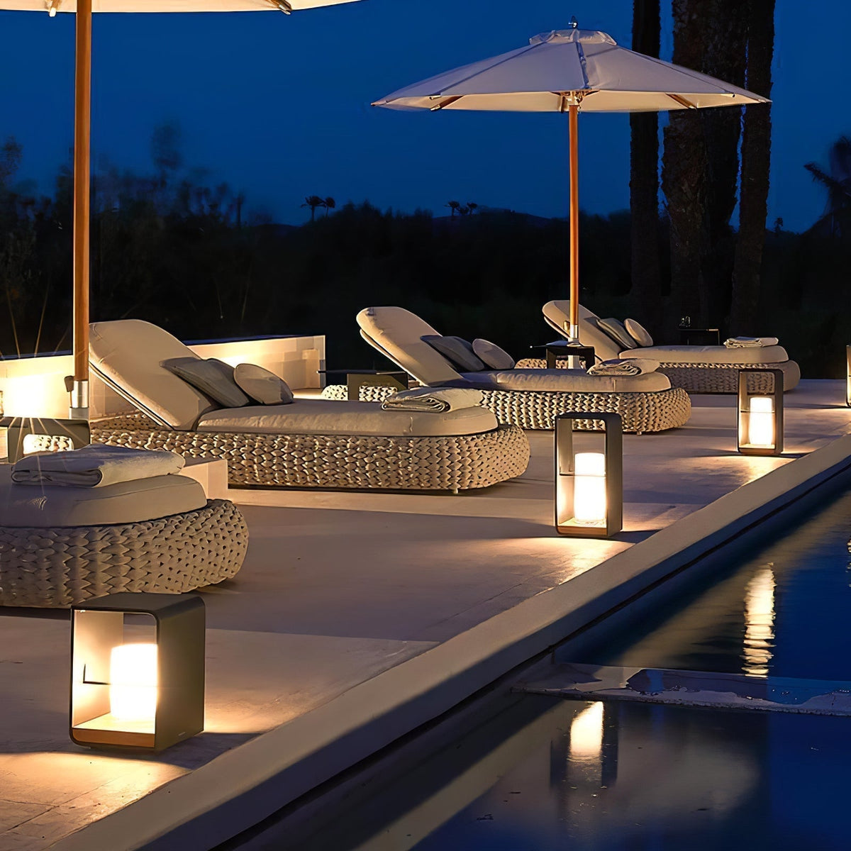 Led Lantern Garden Solar Outdoor Light
