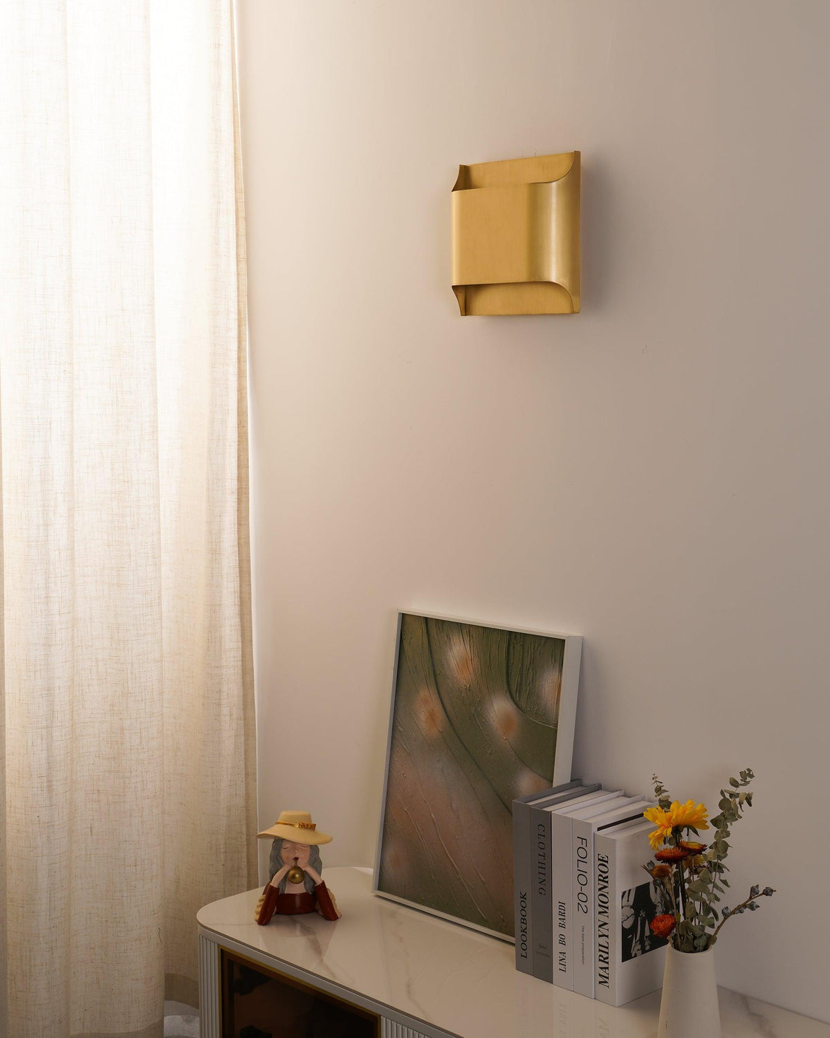 leclerc-brass-wall-lamp