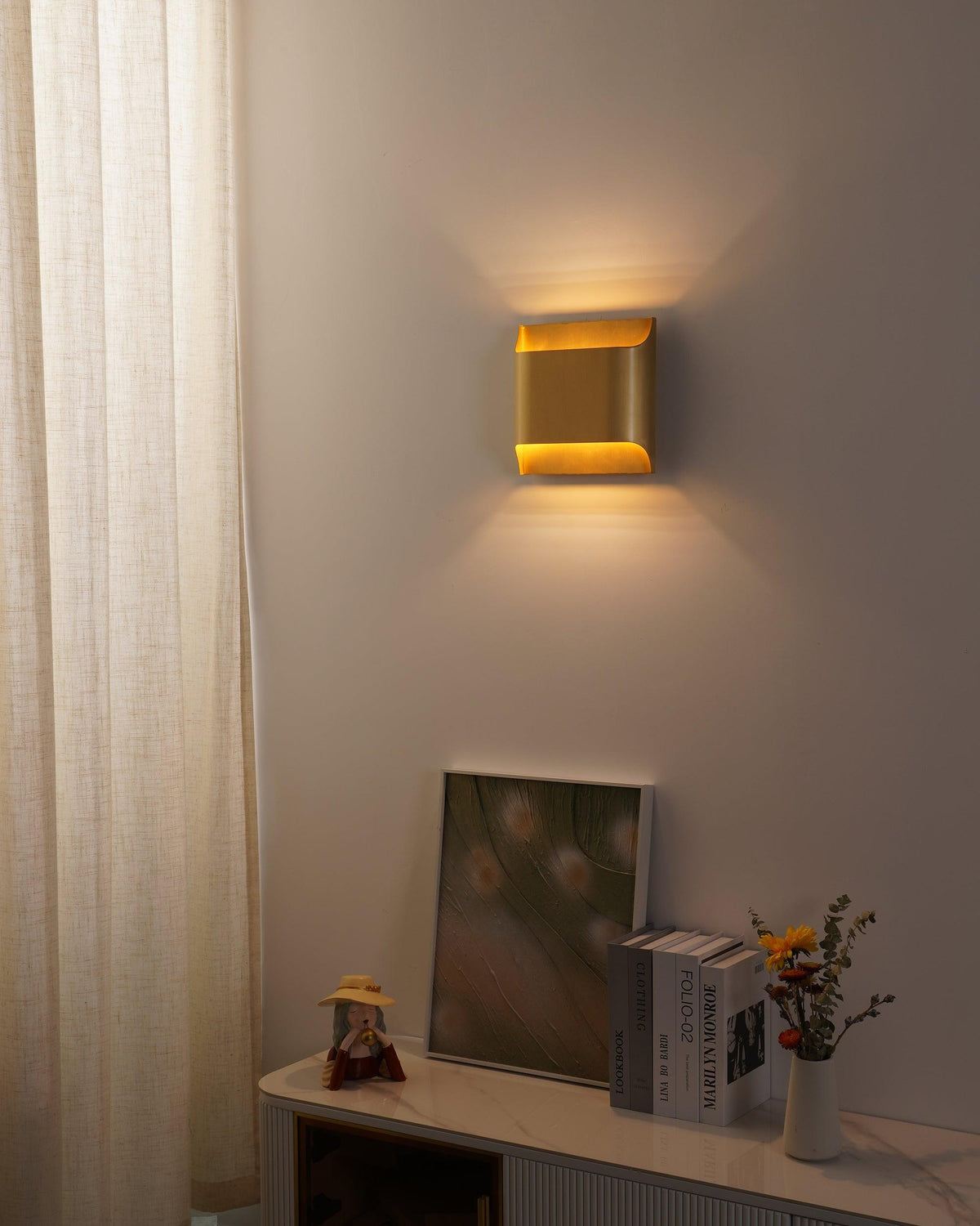 leclerc-brass-wall-lamp