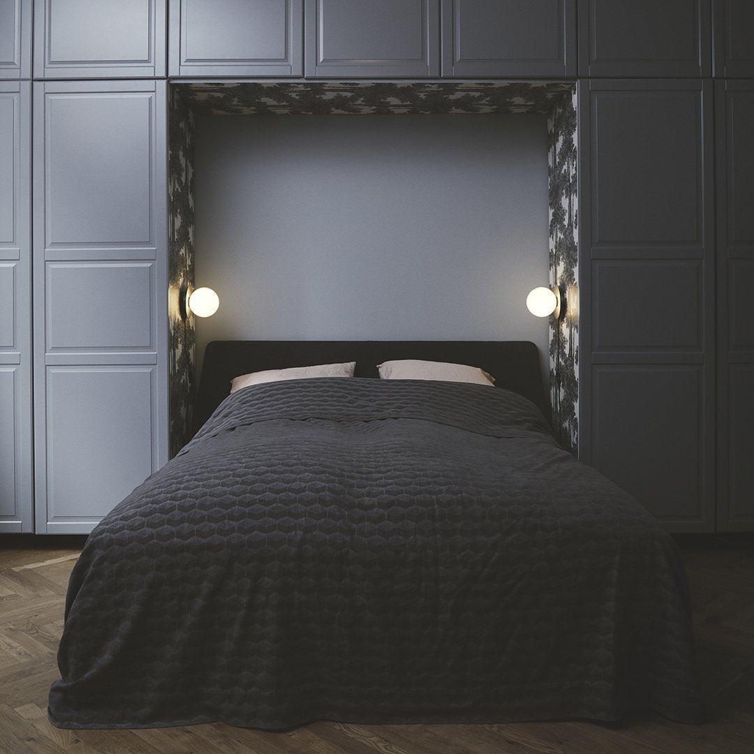 liila-wall-lamp