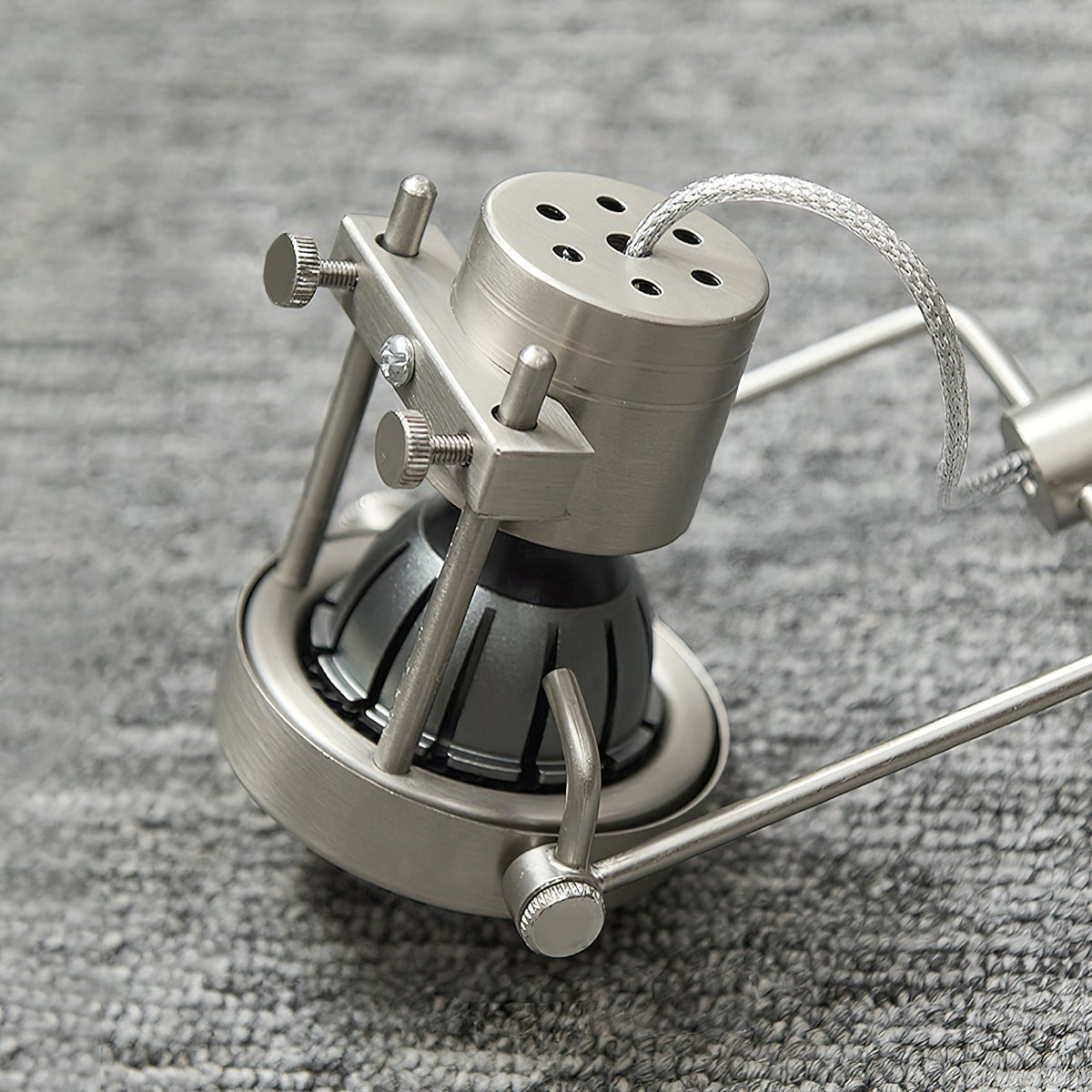 lucide-industrial-track-lights