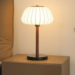 luxe-blossom-table-lamp