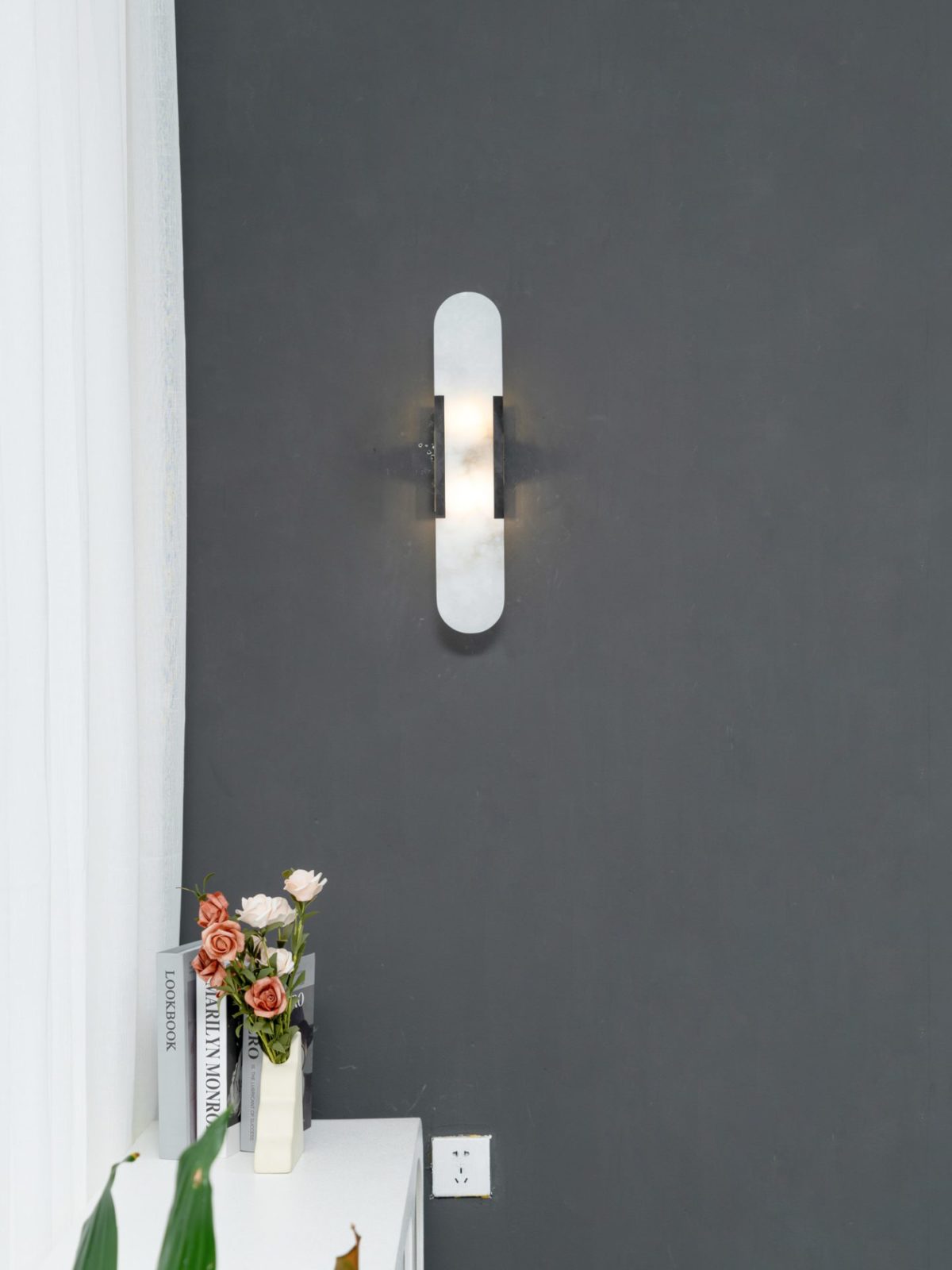 Melange Elongated Alabaster Sconce
