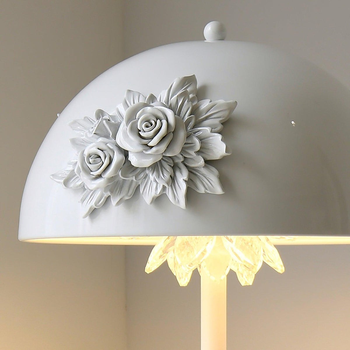 Meni Table Built In Battery Lamp