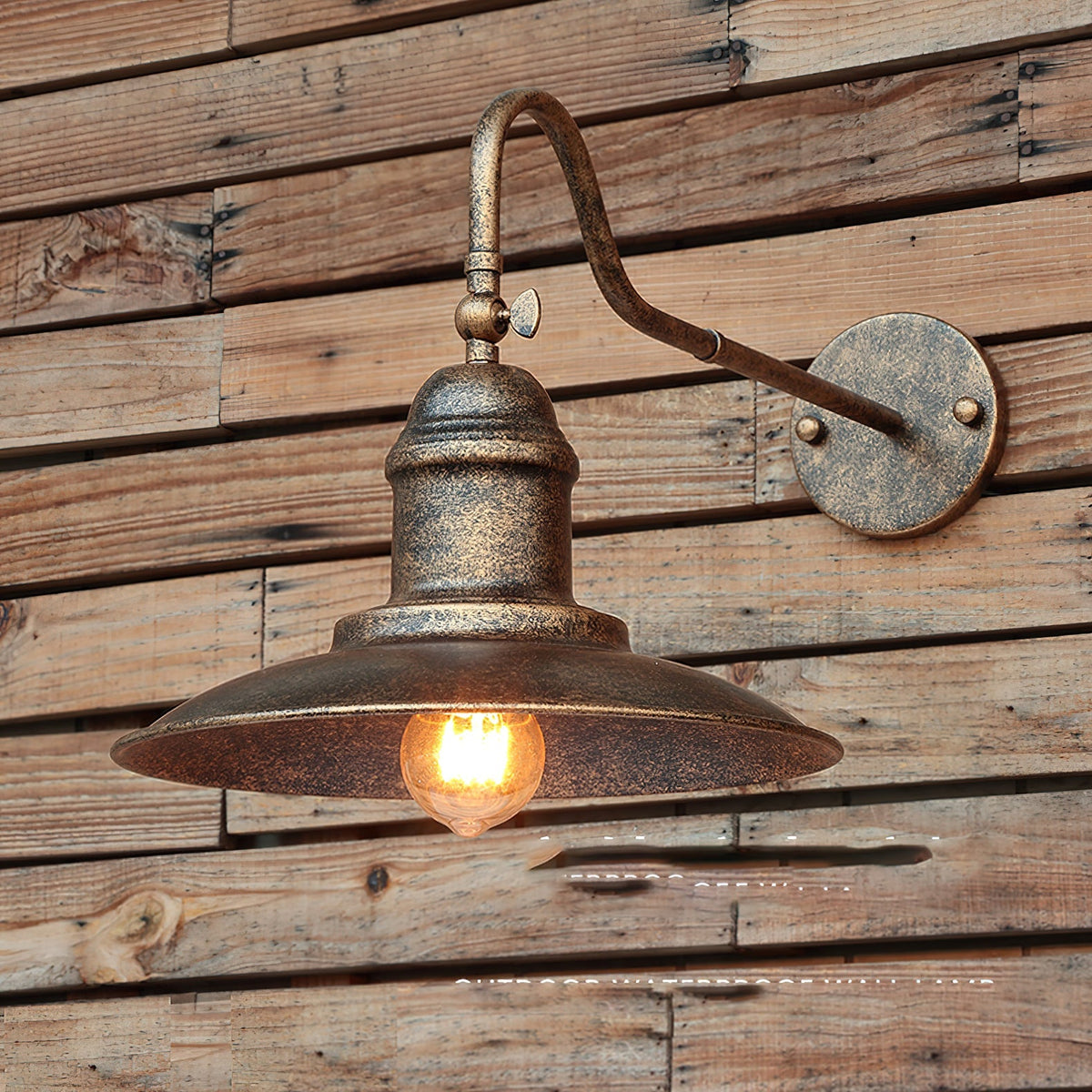 moddeny-wall-lamp