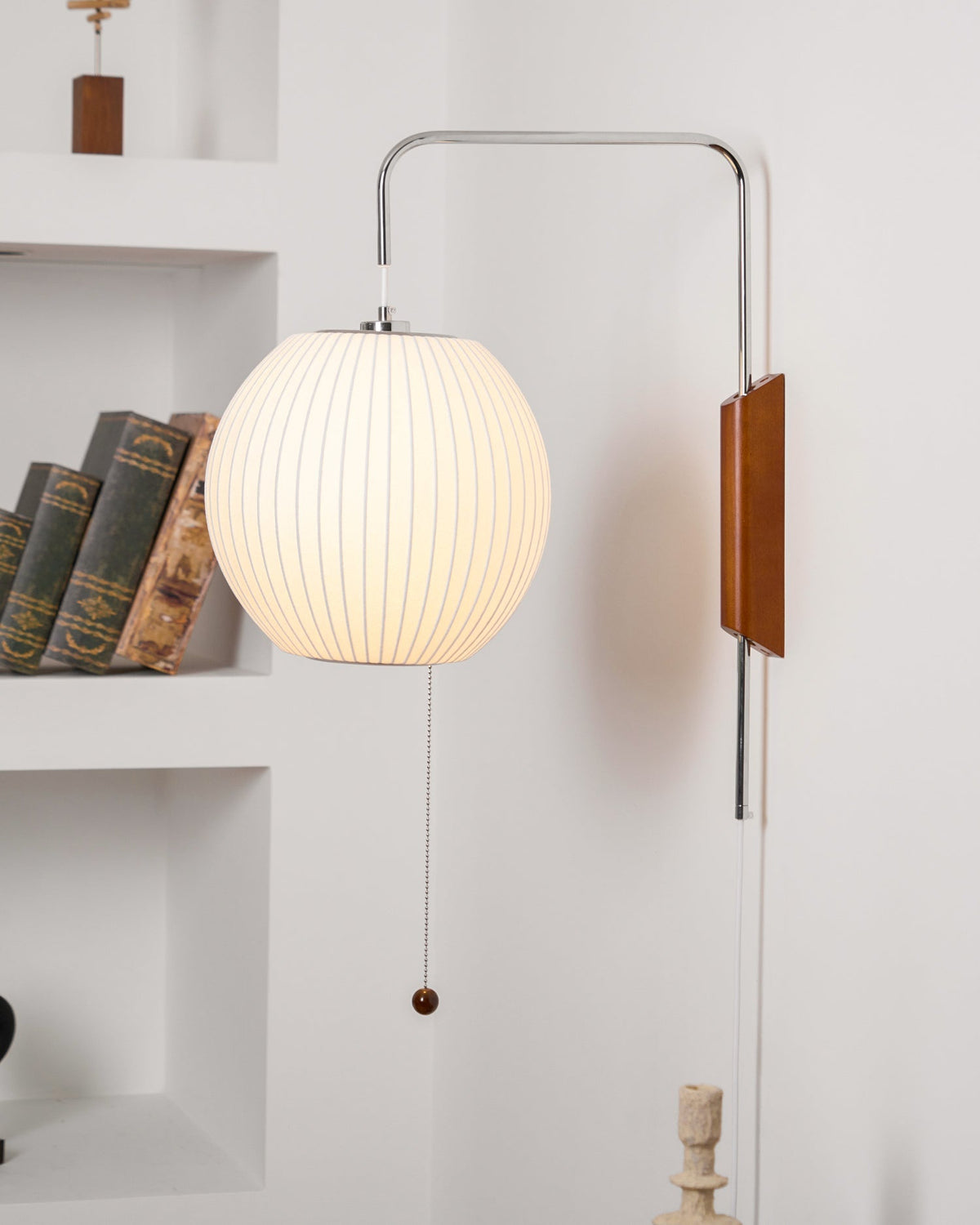 nelson-wall-lamp