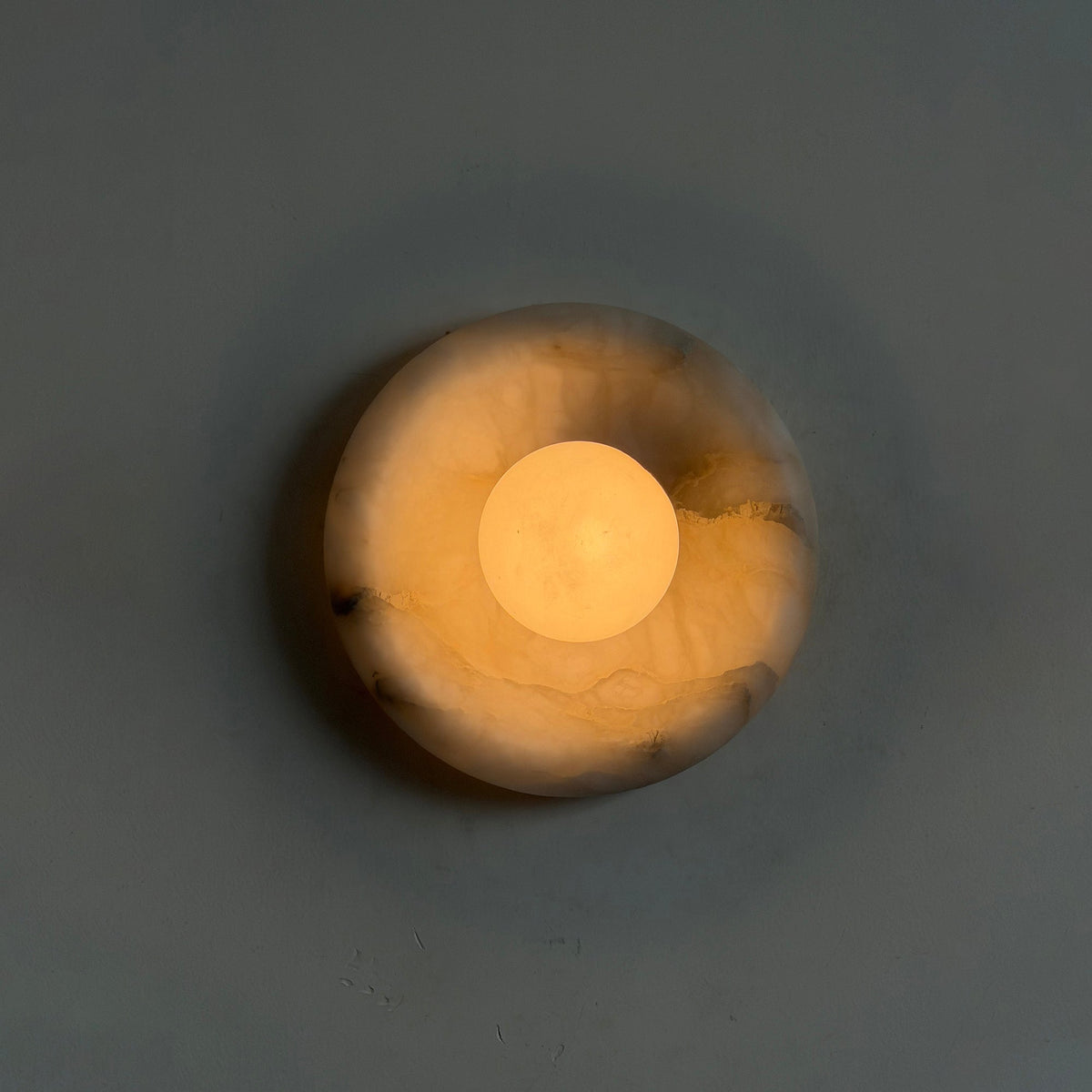 orli-alabaster-wall-lamp