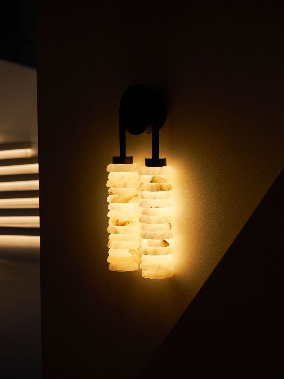 payson-double-alabaster-wall-lamp