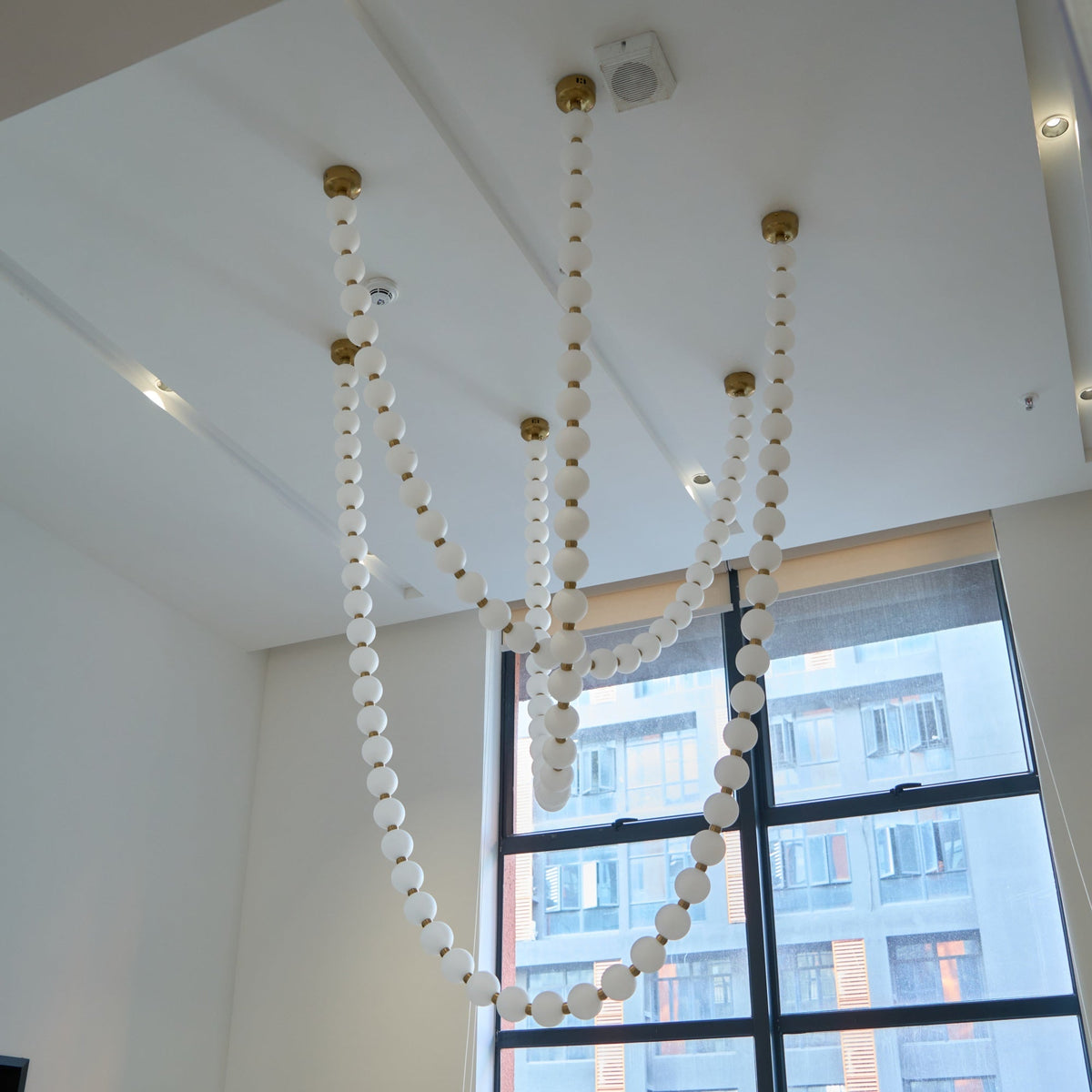 pearl-necklace-chandelier