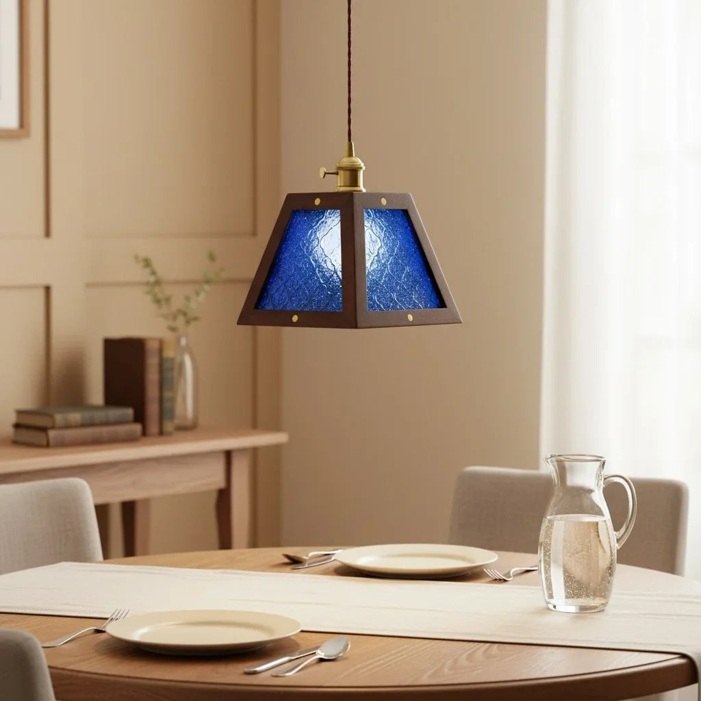 retro-floral-pattern-glass-pendant-light