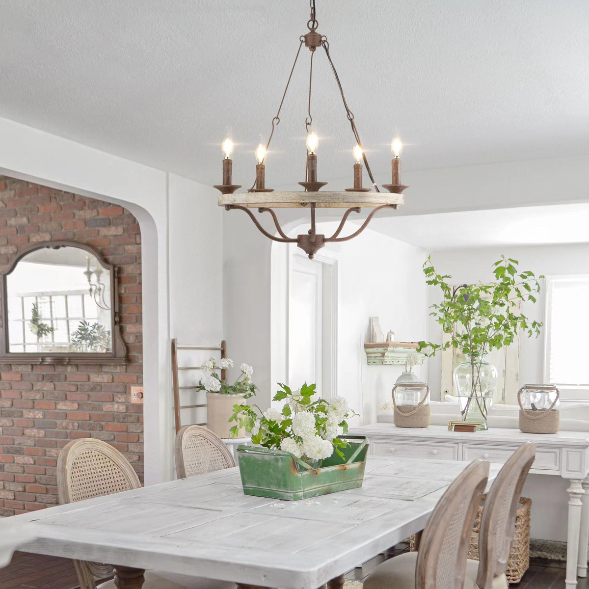 rosalind-wheeler-chandelier